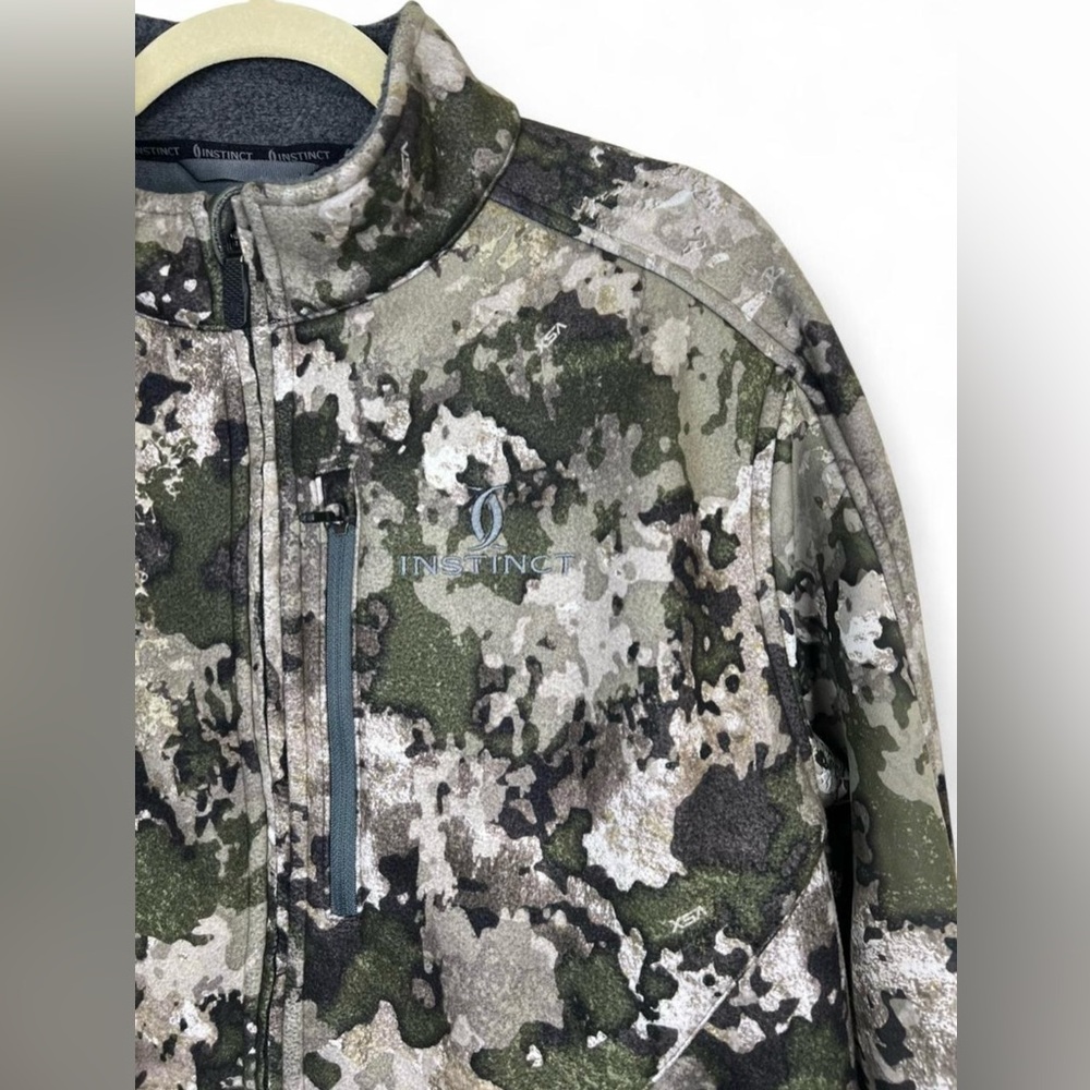 Cabela's Instinct Standhunter Softshell
Camo Jack… - image 2